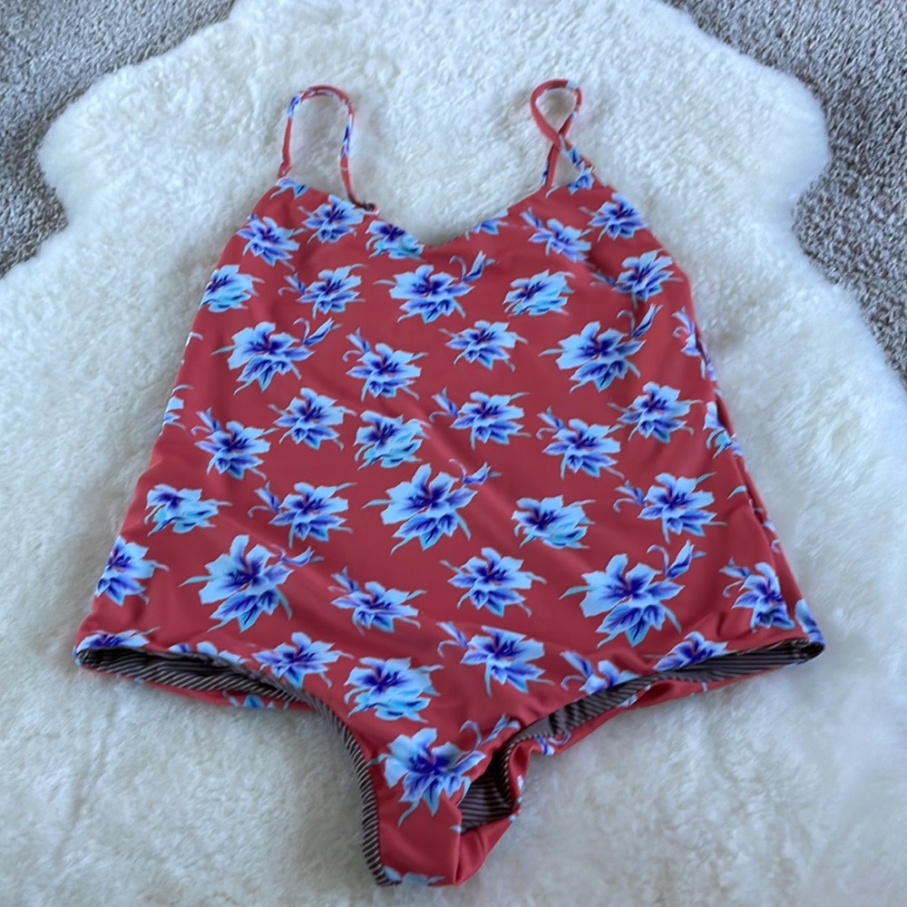Acacia Hina One Piece in Vintage Aloha in Size Large